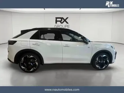 Photo 6 Volkswagen T-roc  1.5 eTSI EVO2 Hybrid 150 ch DSG7