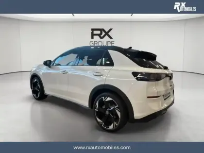 Photo 2 Volkswagen T-roc  1.5 eTSI EVO2 Hybrid 150 ch DSG7