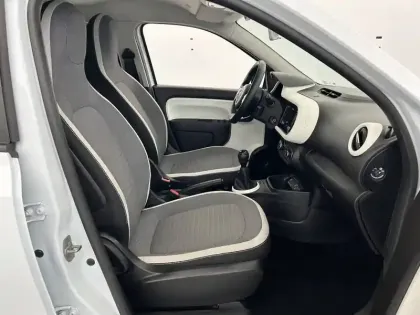 Photo 22 Renault Twingo  III SCe 65