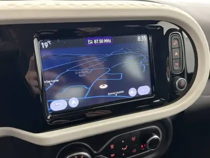 Photo 31 Renault Twingo  III SCe 65