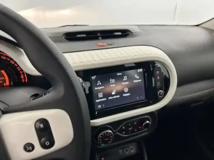 Photo 20 Renault Twingo  III SCe 65