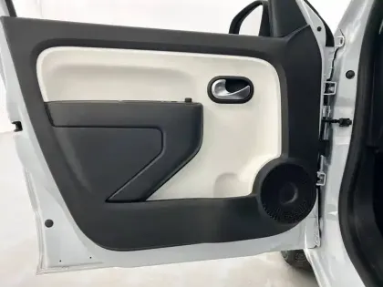 Photo 19 Renault Twingo  III SCe 65