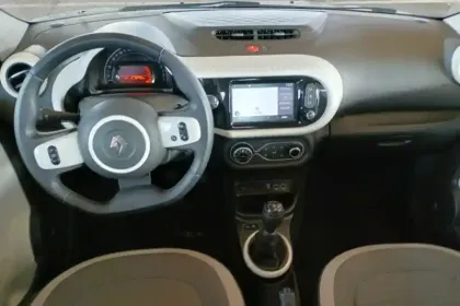Photo 8 Renault Twingo  III SCe 65