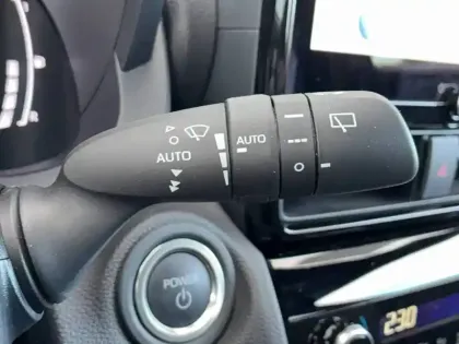 Photo 28 Toyota Yaris  Cross Hybride 130h 2WD