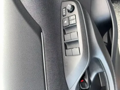 Photo 9 Toyota Yaris  Cross Hybride 130h 2WD