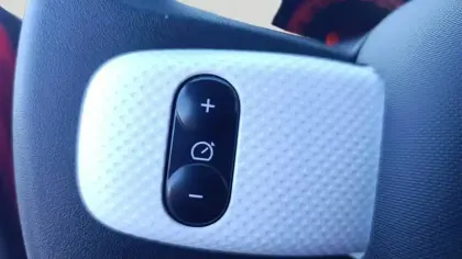 Photo 16 Renault Twingo  III SCe 75 - 20