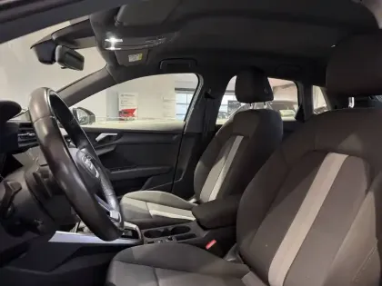 Photo 35 Audi A3  Sportback 40 TFSIe 204 S tronic 6