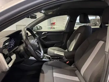 Photo 34 Audi A3  Sportback 40 TFSIe 204 S tronic 6