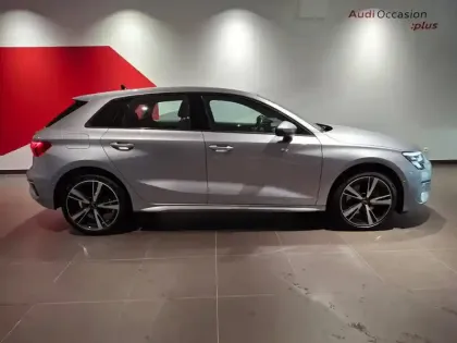 Photo 1 Audi A3  Sportback 40 TFSIe 204 S tronic 6