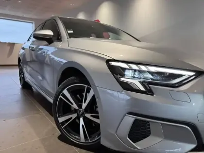 Photo 31 Audi A3  Sportback 40 TFSIe 204 S tronic 6