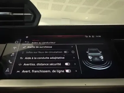 Photo 65 Audi A3  Sportback 40 TFSIe 204 S tronic 6