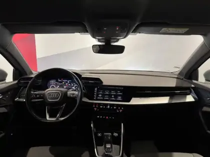 Photo 37 Audi A3  Sportback 40 TFSIe 204 S tronic 6