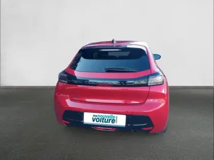 Photo 24 Peugeot 208  PureTech 100 S&S BVM6