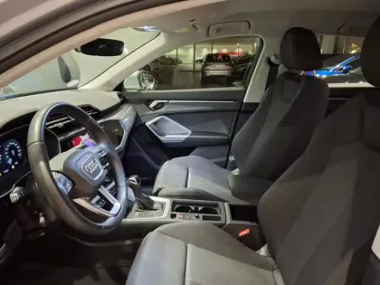 Photo 5 Audi Q3  Sportback 35 TFSI 150 ch S tronic 7