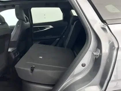 Photo 38 Renault Austral  E-Tech full hybrid 200 GSR2