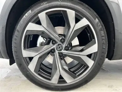 Photo 29 Renault Austral  E-Tech full hybrid 200 GSR2