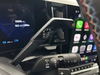 Photo 23 Renault Austral  E-Tech full hybrid 200 GSR2