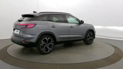 Photo 4 Renault Austral  E-Tech full hybrid 200 GSR2