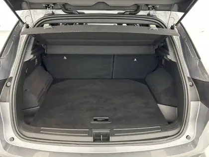 Photo 28 Renault Austral  E-Tech full hybrid 200 GSR2