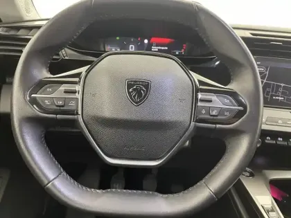 Photo 22 Peugeot 308  PureTech 110ch S&S BVM6