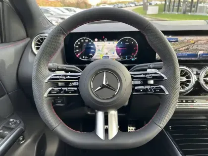 Photo 5 Mercedes GLA  200 d 8G-DCT