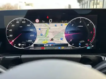 Photo 7 Mercedes GLA  200 d 8G-DCT