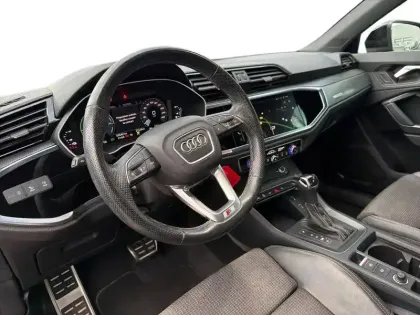 Photo 37 Audi Q3  Sportback 45 TFSIe 245 ch S tronic 6