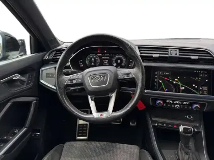 Photo 34 Audi Q3  Sportback 45 TFSIe 245 ch S tronic 6