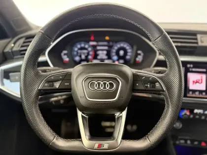 Photo 6 Audi Q3  Sportback 45 TFSIe  245 ch S tronic 6