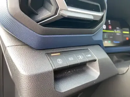 Photo 23 Dacia Duster  Hybrid 140