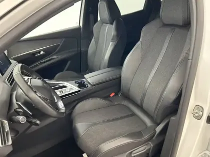 Photo 17 Peugeot 3008  BlueHDi 130ch S&S EAT8