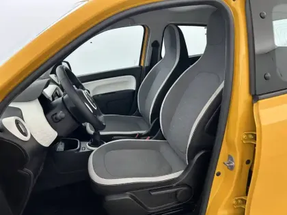 Photo 17 Renault Twingo  III SCe 65