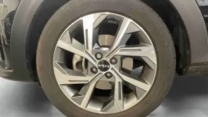 Photo 10 Kia Stonic  1.0 T-GDi 120 ch MHEV DCT7