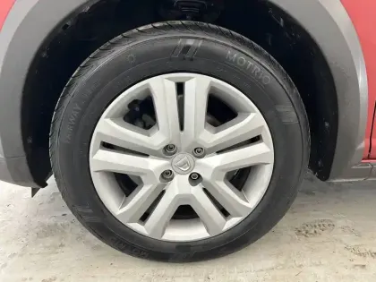 Photo 27 Dacia Sandero  ECO-G 100 - 22