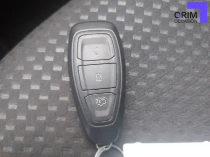 Photo 28 Ford Kuga  2.5 Duratec 190 ch FlexiFuel FHEV E85 Powershift