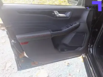 Photo 19 Ford Kuga  2.5 Duratec 190 ch FlexiFuel FHEV E85 Powershift