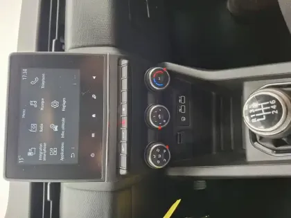 Photo 37 Renault Clio  TCe 90