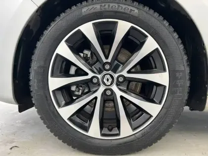 Photo 21 Renault Clio  E-Tech 140 - 21N
