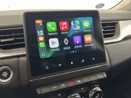 Photo 23 Renault Captur  E-Tech full hybrid 145