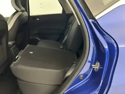 Photo 25 Renault Captur  E-Tech full hybrid 145