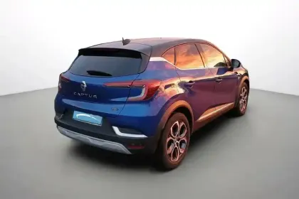 Photo 4 Renault Captur  E-Tech full hybrid 145