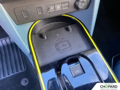 Photo 15 Fiat Grande Panda  T-Gen 3 1.2 Hybrid Turbo 110 ch eDCT6