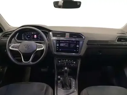 Photo 8 Volkswagen Tiguan 2.0 TDI 150ch DSG7 Elegance