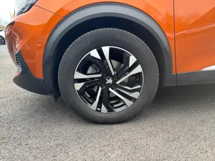 Photo 14 Peugeot 2008  PureTech 130 S&S BVM6 Allure