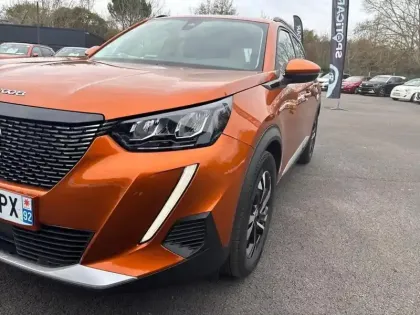 Photo 13 Peugeot 2008  PureTech 130 S&S BVM6 Allure