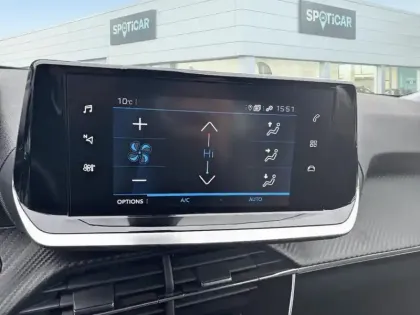 Photo 10 Peugeot 2008  PureTech 130 S&S BVM6 Allure