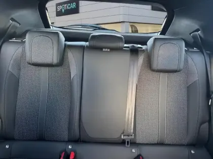 Photo 22 Peugeot 2008  PureTech 130 S&S BVM6 GT