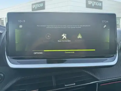 Photo 10 Peugeot 2008  PureTech 130 S&S BVM6 GT