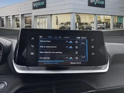 Photo 21 Peugeot 208  PureTech 100 S&S BVM6 Allure