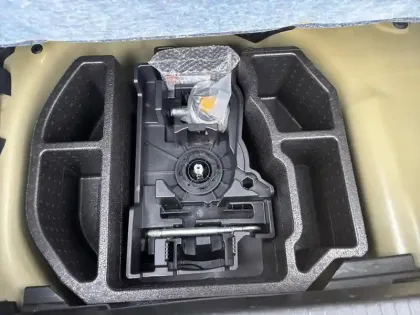 Photo 26 Peugeot 208  PureTech 100 S&S BVM6 Allure